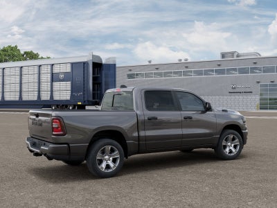 2026 RAM Ram 1500 RAM 1500 EXPRESS CREW CAB 4X2 5'7' BOX