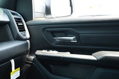 2026 RAM Ram 1500 RAM 1500 EXPRESS CREW CAB 4X2 5'7' BOX
