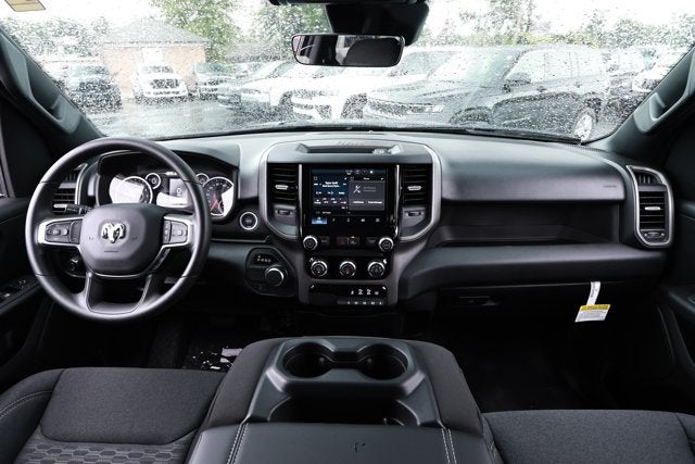 2026 RAM Ram 1500 RAM 1500 EXPRESS CREW CAB 4X2 5'7' BOX