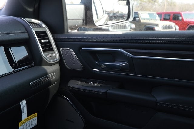 2026 RAM Ram 1500 RAM 1500 LARAMIE CREW CAB 4X2 5'7' BOX