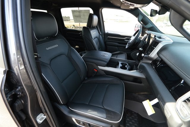 2026 RAM Ram 1500 RAM 1500 LARAMIE CREW CAB 4X2 5'7' BOX