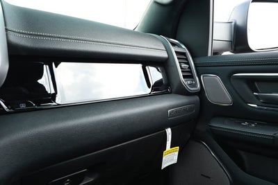 2026 RAM Ram 1500 RAM 1500 LARAMIE CREW CAB 4X2 5'7' BOX