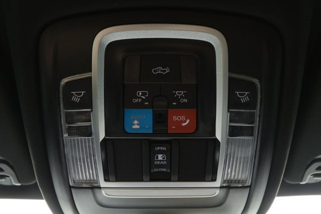 2026 RAM Ram 1500 RAM 1500 LARAMIE CREW CAB 4X2 5'7' BOX