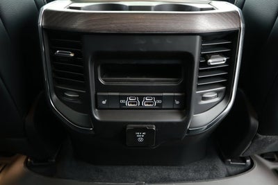 2026 RAM Ram 1500 RAM 1500 LARAMIE CREW CAB 4X2 5'7' BOX