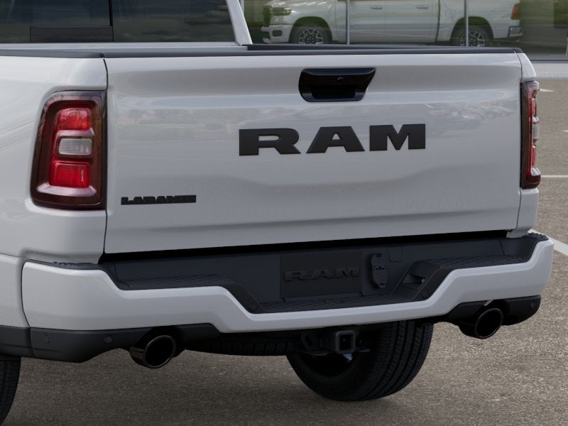 2026 RAM Ram 1500 RAM 1500 LARAMIE CREW CAB 4X2 5'7' BOX