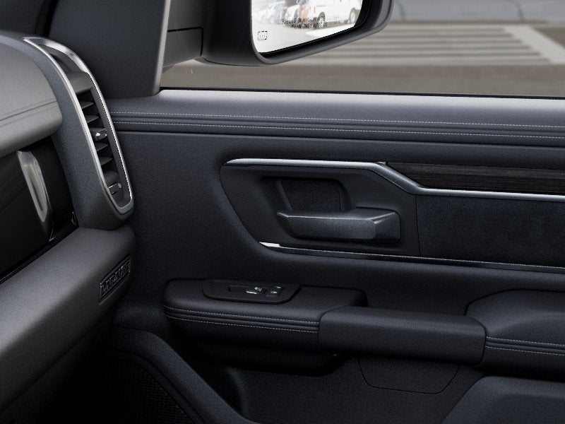 2026 RAM Ram 1500 RAM 1500 LARAMIE CREW CAB 4X2 5'7' BOX
