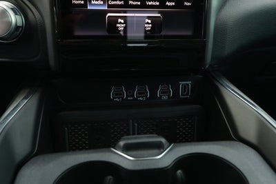 2026 RAM Ram 1500 RAM 1500 LARAMIE CREW CAB 4X2 5'7' BOX