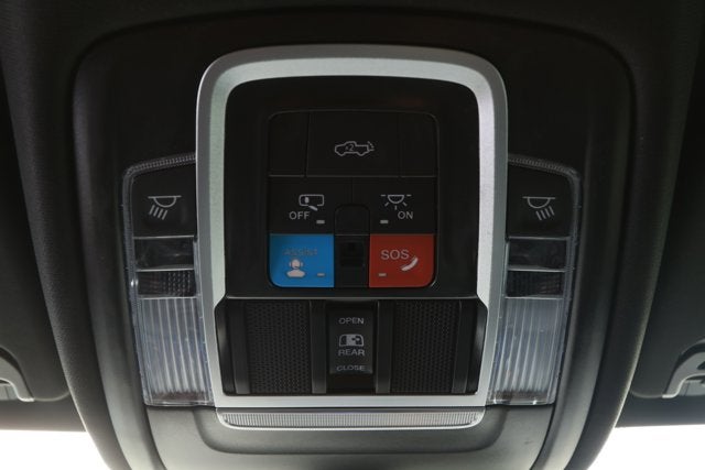 2026 RAM Ram 1500 RAM 1500 LARAMIE CREW CAB 4X2 5'7' BOX