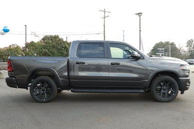 2026 RAM Ram 1500 RAM 1500 LARAMIE CREW CAB 4X2 5'7' BOX