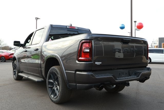 2026 RAM Ram 1500 RAM 1500 LARAMIE CREW CAB 4X2 5'7' BOX
