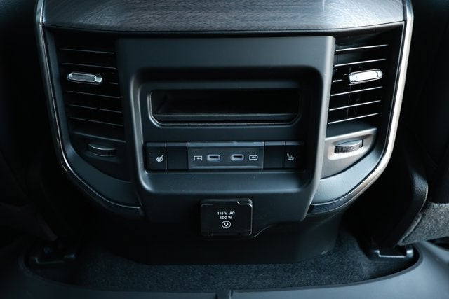 2026 RAM Ram 1500 RAM 1500 LARAMIE CREW CAB 4X2 5'7' BOX