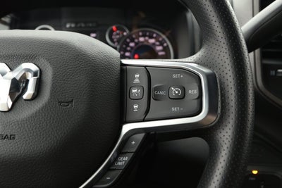 2026 RAM Ram 2500 RAM 2500 BLACK EXPRESS CREW CAB 4X4 6'4' BOX