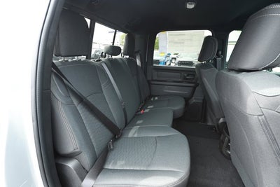 2026 RAM Ram 2500 RAM 2500 BLACK EXPRESS CREW CAB 4X4 6'4' BOX