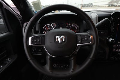 2026 RAM Ram 2500 RAM 2500 BLACK EXPRESS CREW CAB 4X4 6'4' BOX