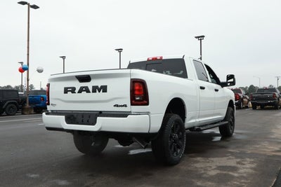 2026 RAM Ram 2500 RAM 2500 BLACK EXPRESS CREW CAB 4X4 6'4' BOX
