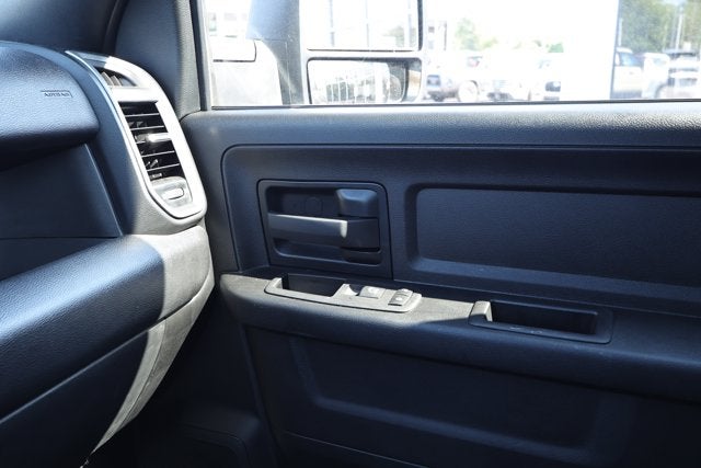 2024 RAM 2500 Tradesman Crew Cab 4x4 6'4' Box