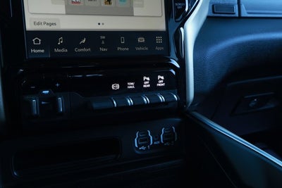 2022 RAM 2500 Laramie Crew Cab 4x4 6'4' Box