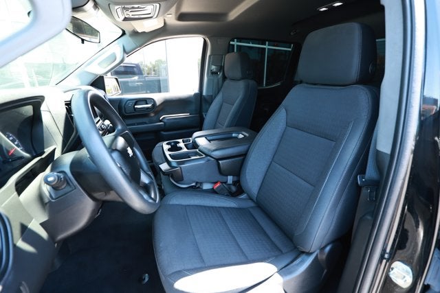 2023 Chevrolet Silverado 1500 2WD Crew Cab Short Bed Custom