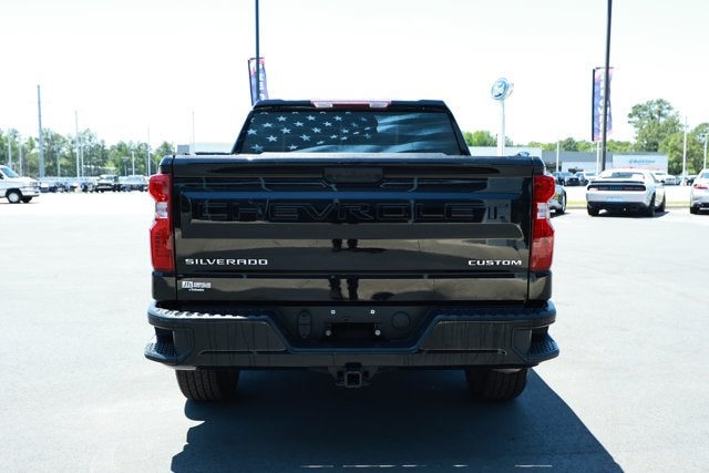 2023 Chevrolet Silverado 1500 2WD Crew Cab Short Bed Custom