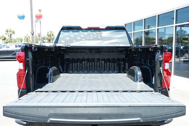 2023 Chevrolet Silverado 1500 2WD Crew Cab Short Bed Custom