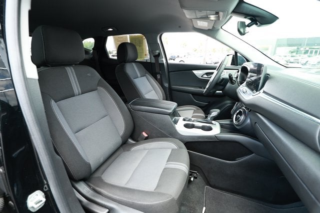 2025 Chevrolet Blazer FWD 2LT