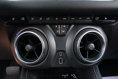 2025 Chevrolet Blazer AWD 2LT