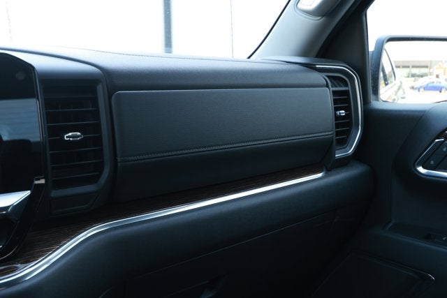 2024 GMC Sierra 1500 2WD Crew Cab Short Box SLE