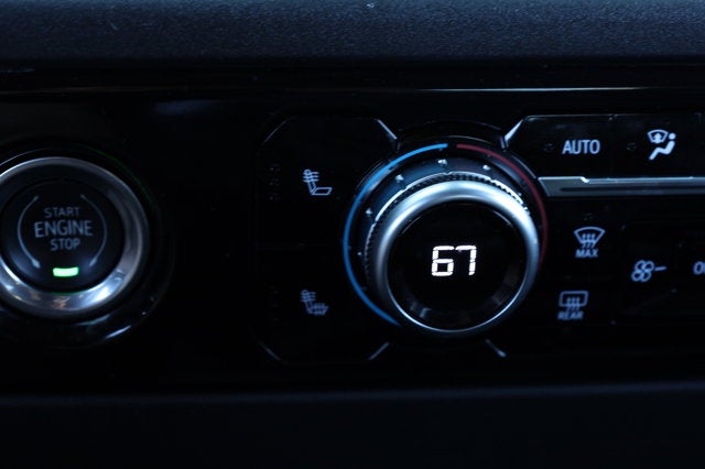 2024 GMC Sierra 1500 2WD Crew Cab Short Box SLT