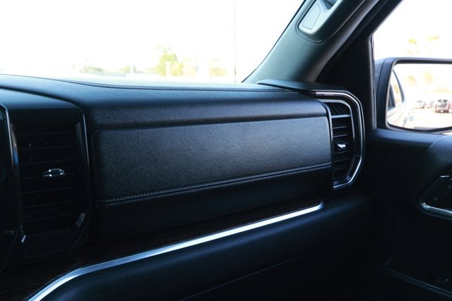 2024 GMC Sierra 1500 4WD Crew Cab Standard Box Elevation