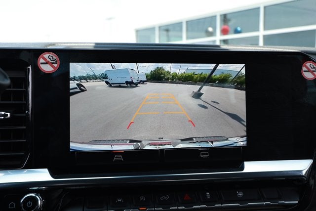 2025 GMC Sierra 1500 4WD Crew Cab Short Box SLT