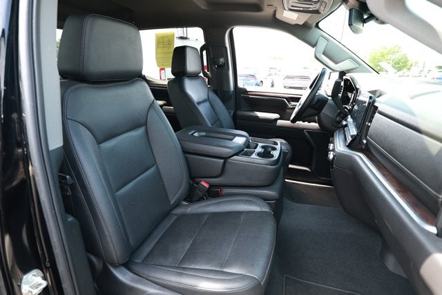 2025 GMC Sierra 1500 4WD Crew Cab Short Box SLT