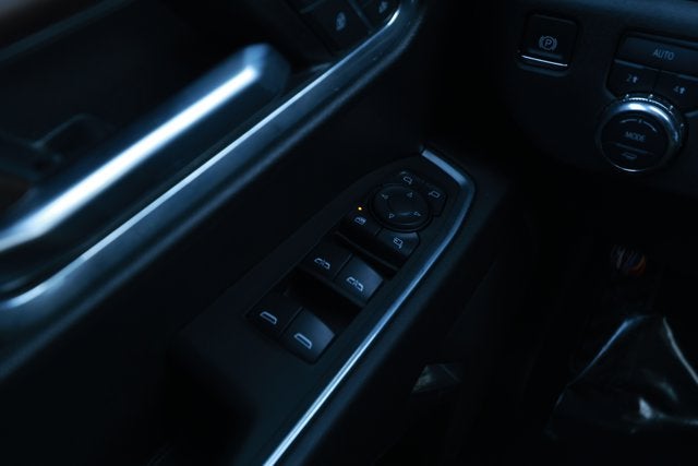 2025 GMC Sierra 1500 4WD Crew Cab Short Box SLT