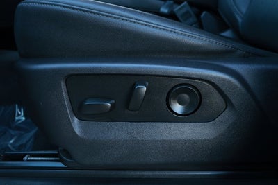 2025 GMC Sierra 1500 4WD Crew Cab Short Box SLT