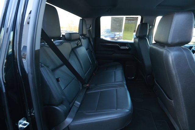 2025 GMC Sierra 1500 4WD Crew Cab Short Box SLT