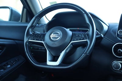 2022 Nissan Sentra SV Xtronic CVT
