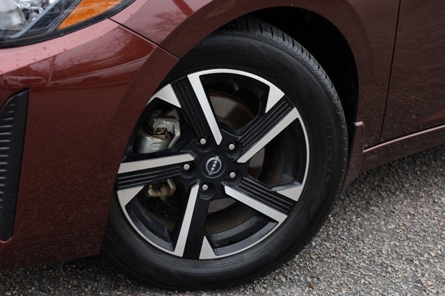 2024 Nissan Sentra SV Xtronic CVT