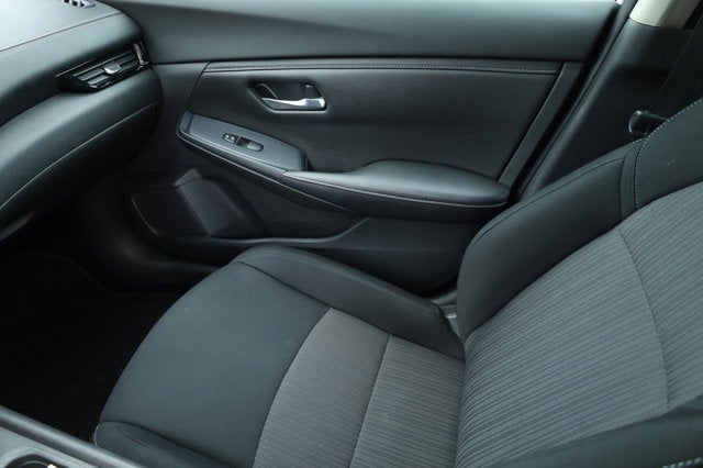 2022 Nissan Sentra SV Xtronic CVT