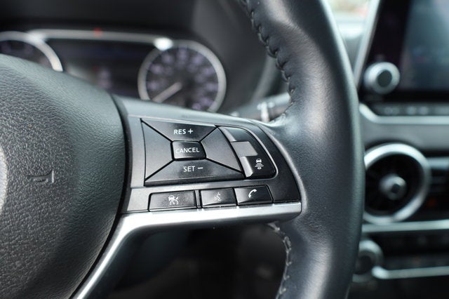 2022 Nissan Sentra SV Xtronic CVT