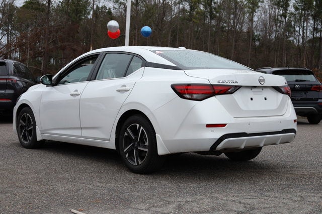2024 Nissan Sentra SV Xtronic CVT