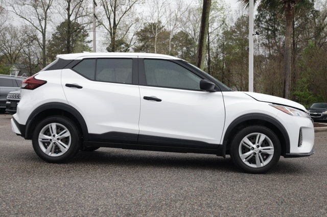 2024 Nissan Kicks S Xtronic CVT