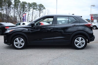 2025 Nissan Kicks Play S