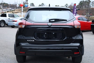 2025 Nissan Kicks Play S