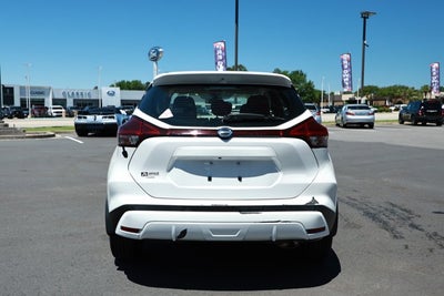 2021 Nissan Kicks SR Xtronic CVT