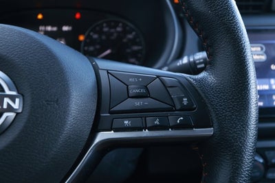 2023 Nissan Kicks SR Xtronic CVT