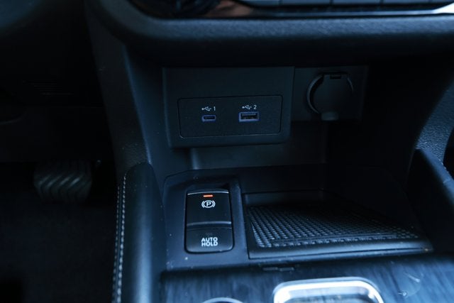 2023 Nissan Kicks SR Xtronic CVT