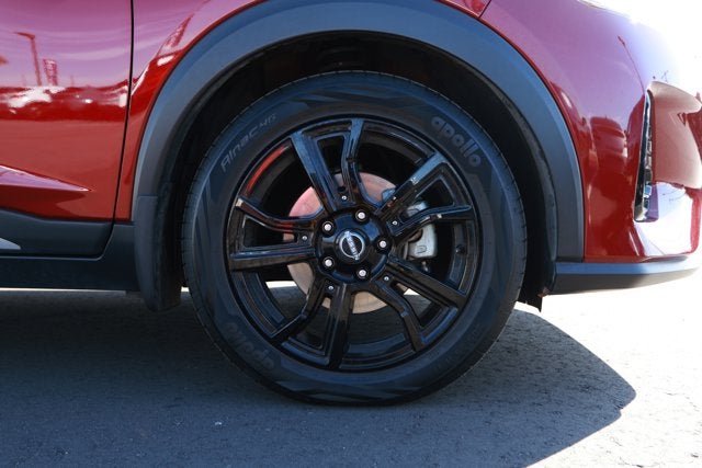 2023 Nissan Kicks SR Xtronic CVT