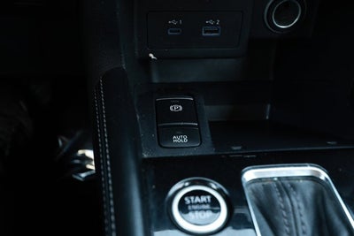 2024 Nissan Kicks SR Xtronic CVT