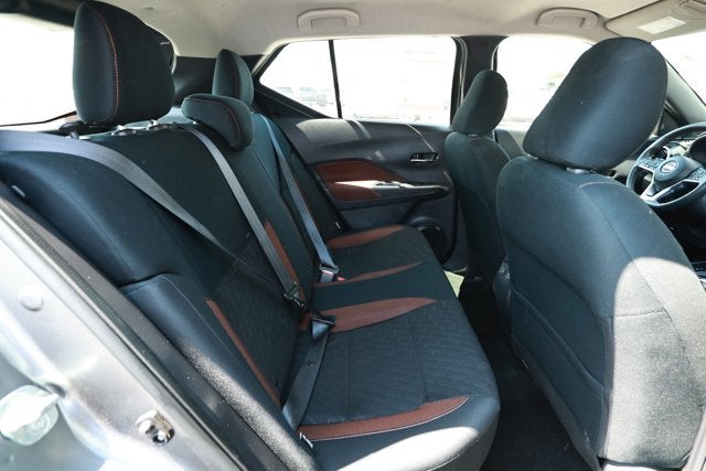 2024 Nissan Kicks SR Xtronic CVT