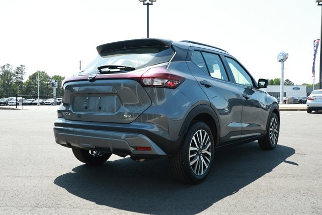 2024 Nissan Kicks SR Xtronic CVT