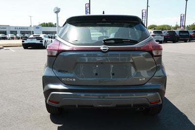 2024 Nissan Kicks SR Xtronic CVT
